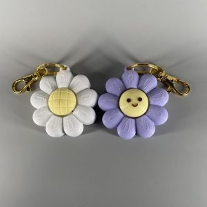 Daisy Fidget Clicker Keychain
