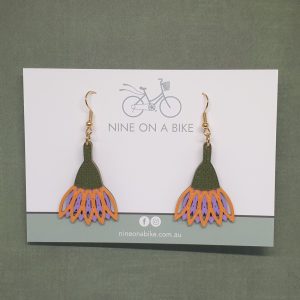 Eucalyptus Flower Earrings (Arizona/Gold)