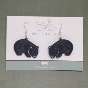 Wombat earrings (Black/Silver)