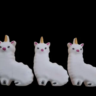 Llama-corn bath bomb